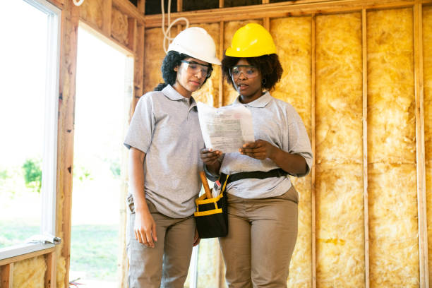 Best Commercial Insulation Contractor  in Baraboo, WI